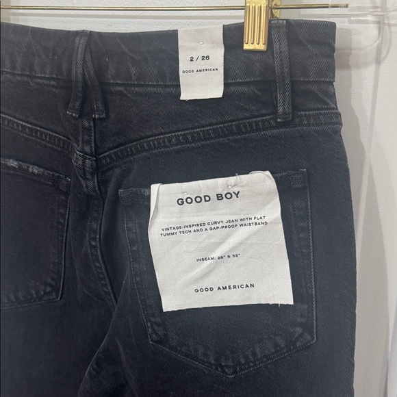 *NEW* GOOD AMERICAN GOOD BOY DISTRESSED BLACK WASH SIDE SLIT JEAN 2/26 - Picture 8 of 9